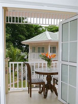 Bord Mer Villa Маэ Экстерьер фото